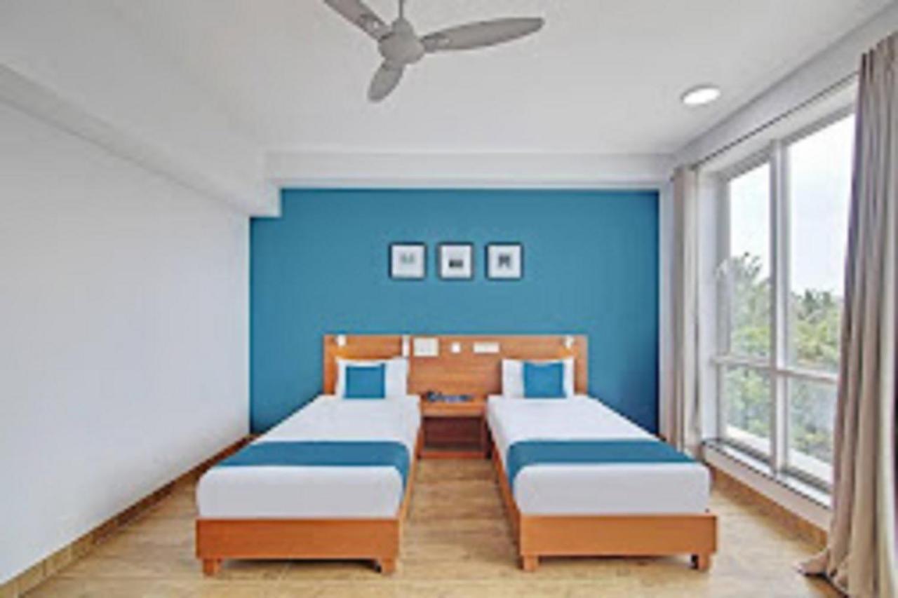 Dsquare Omr By K Hotels Madras Buitenkant foto